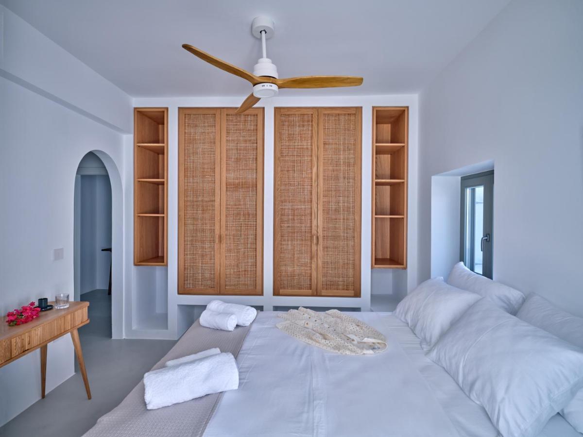 Siora Of Paros - Ammiralis & Castelis Villa Náousa Eksteriør billede