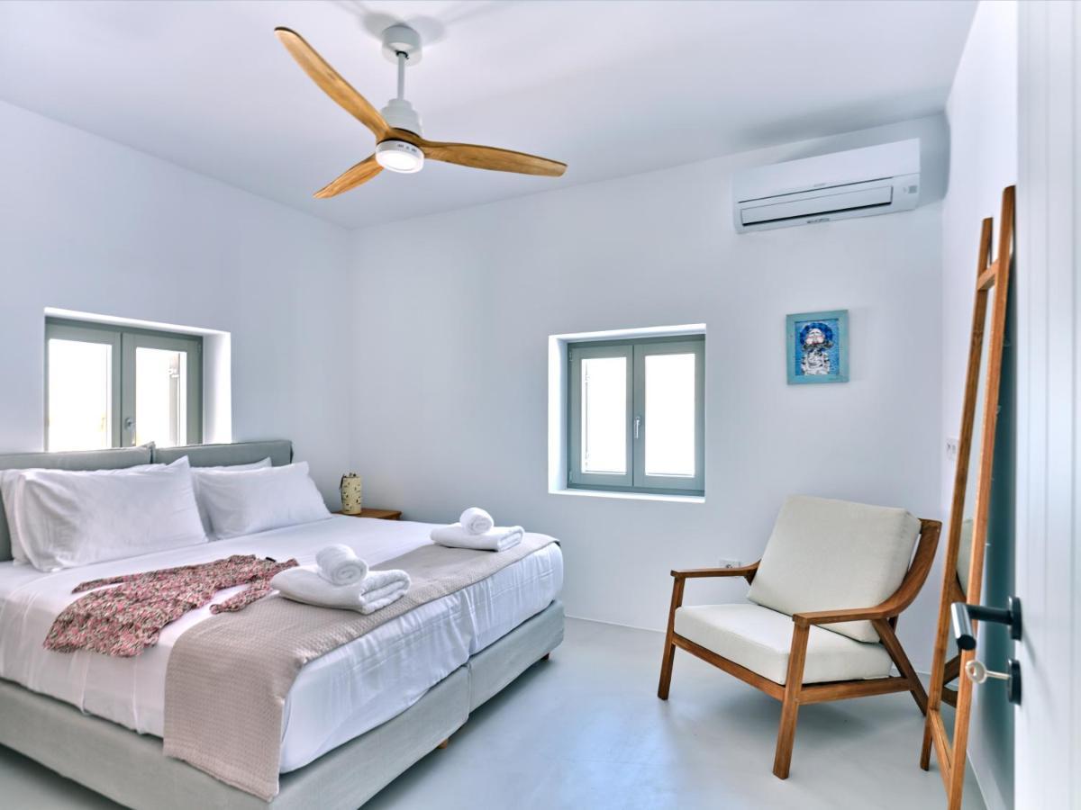 Siora Of Paros - Ammiralis & Castelis Villa Náousa Eksteriør billede