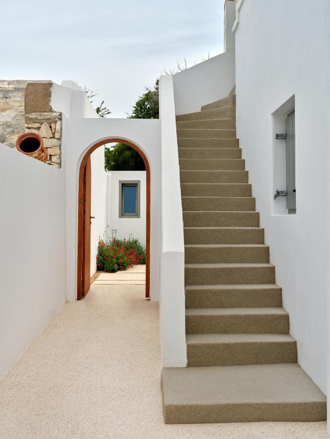 Siora Of Paros - Ammiralis & Castelis Villa Náousa Eksteriør billede